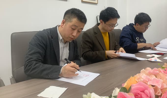 智联职场 · 创见未来：云栖职场平台与友阁信息达成深度技术战略合作